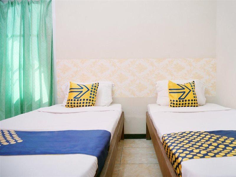Spot On 2629 Duta Karimun Hotel Ilhas Karimunjava Exterior foto