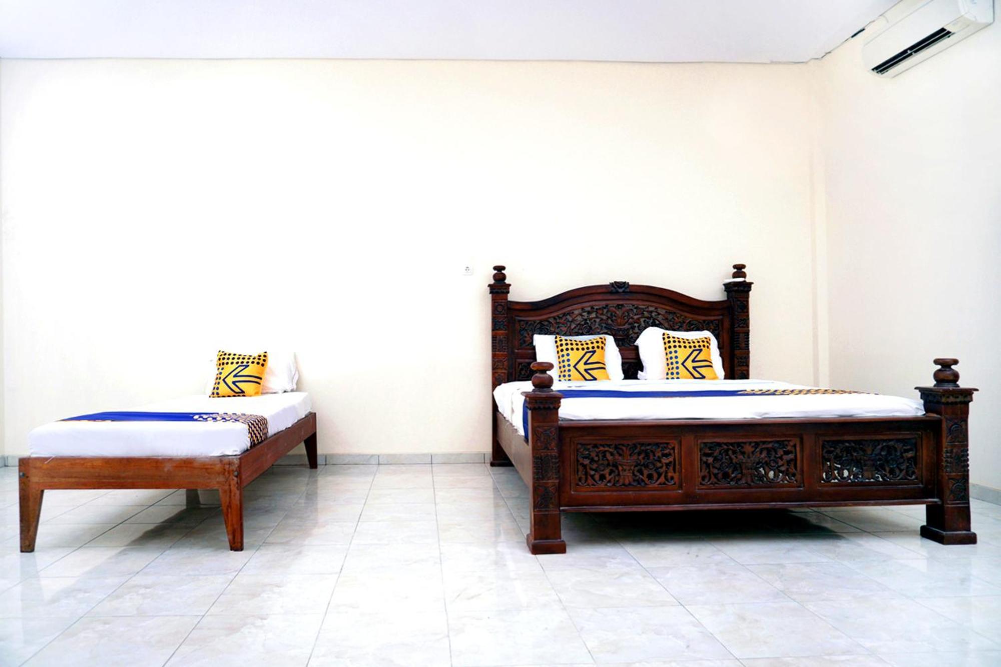 Spot On 2629 Duta Karimun Hotel Ilhas Karimunjava Exterior foto