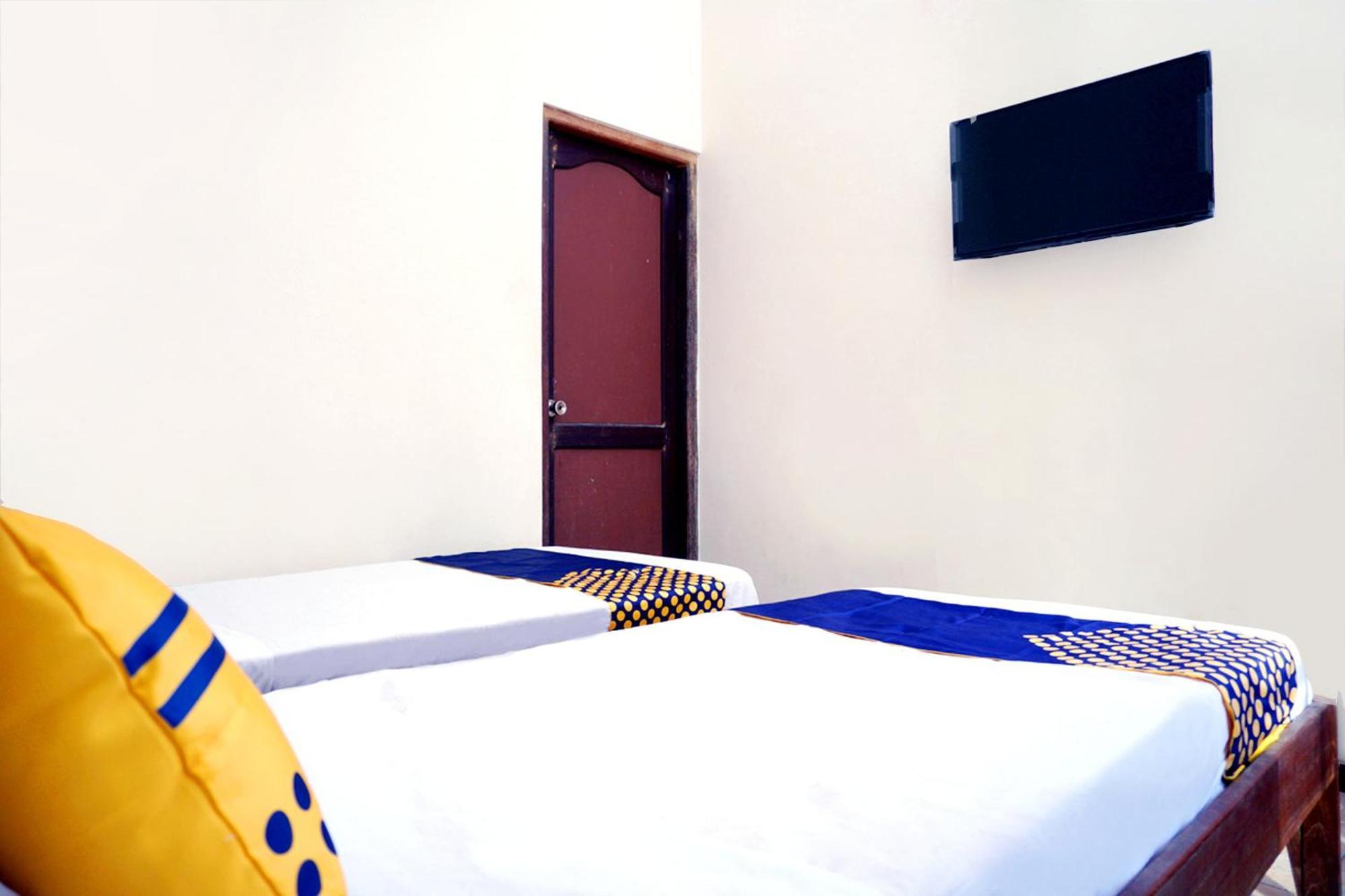 Spot On 2629 Duta Karimun Hotel Ilhas Karimunjava Exterior foto