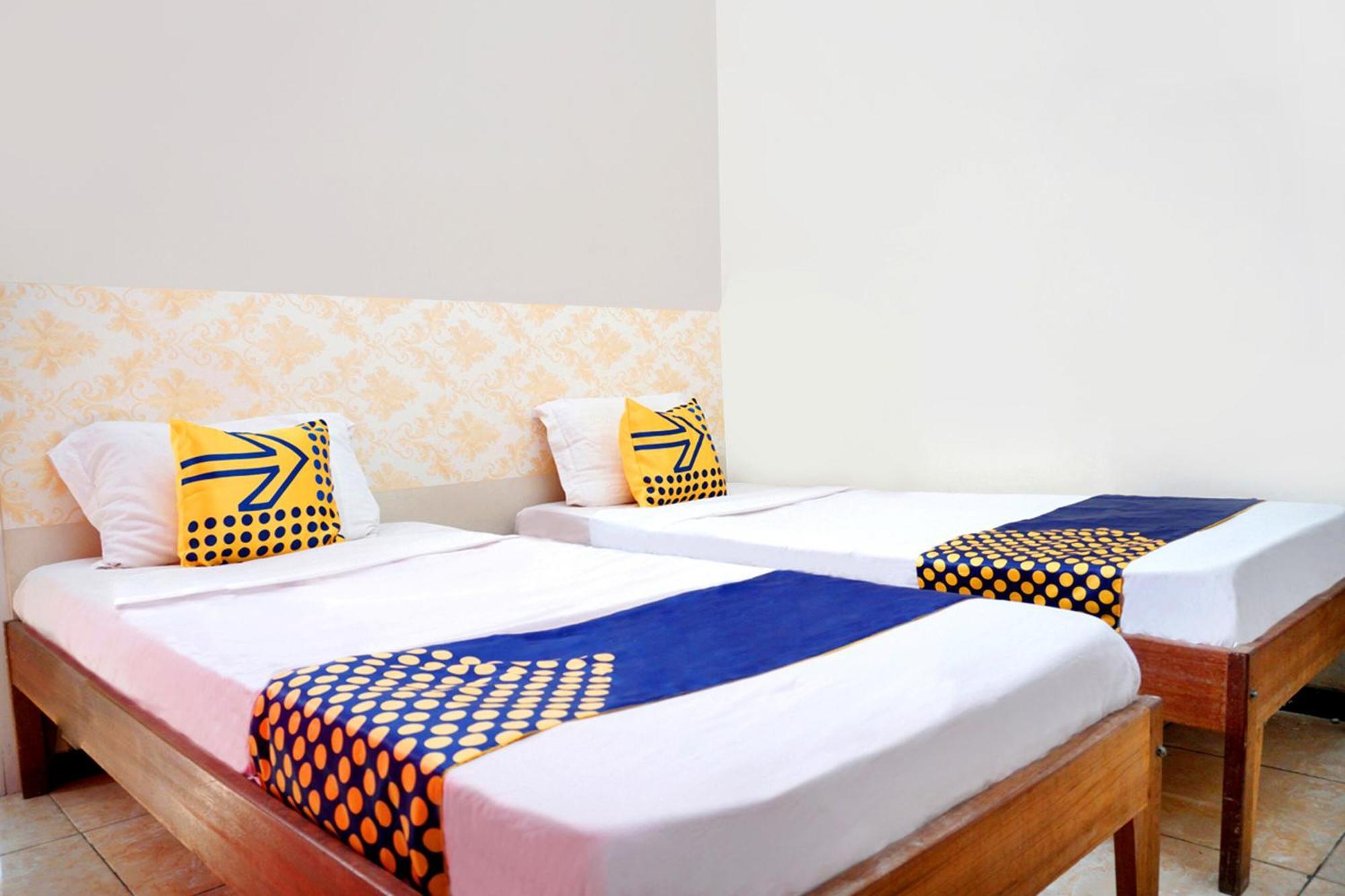 Spot On 2629 Duta Karimun Hotel Ilhas Karimunjava Exterior foto