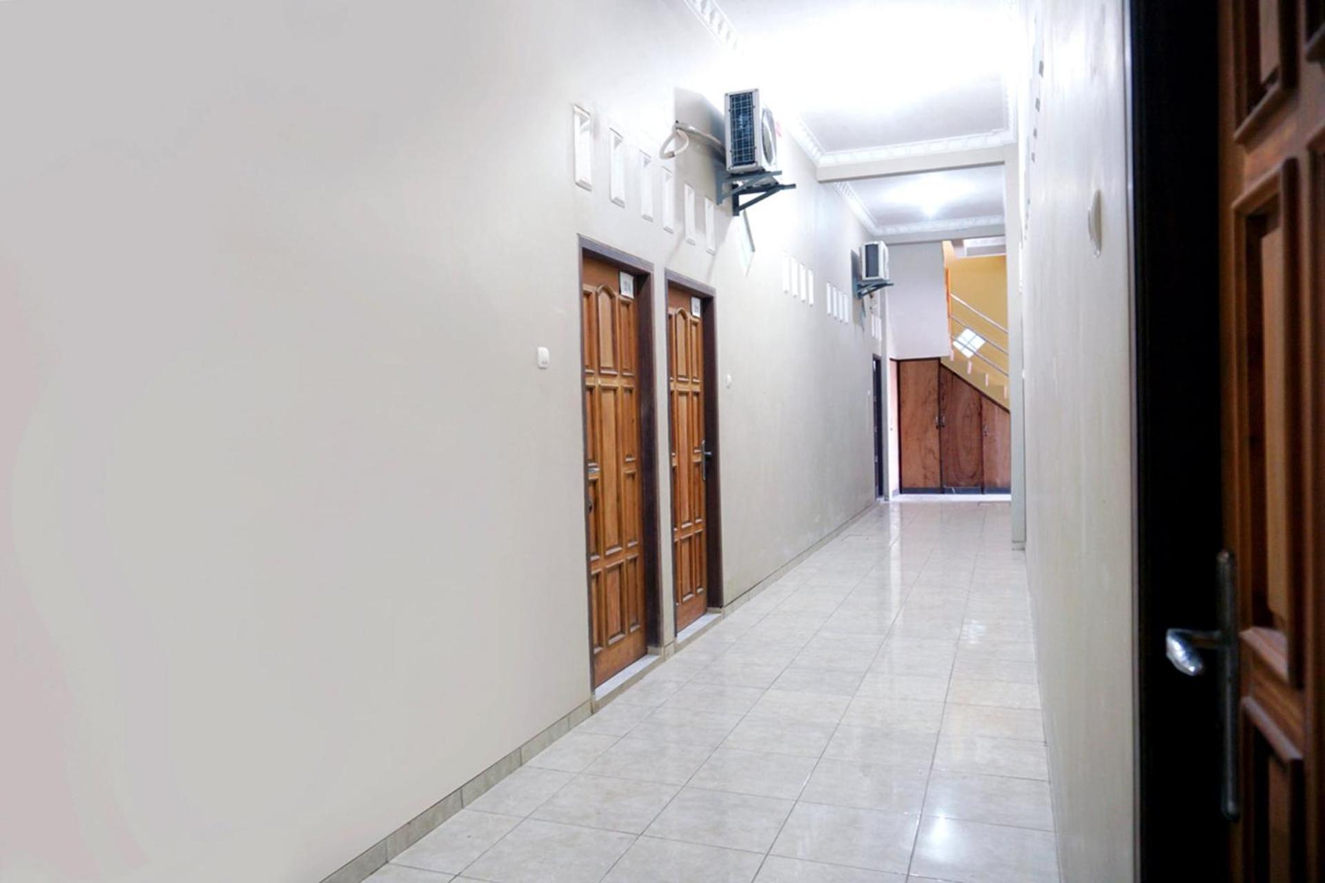 Spot On 2629 Duta Karimun Hotel Ilhas Karimunjava Exterior foto